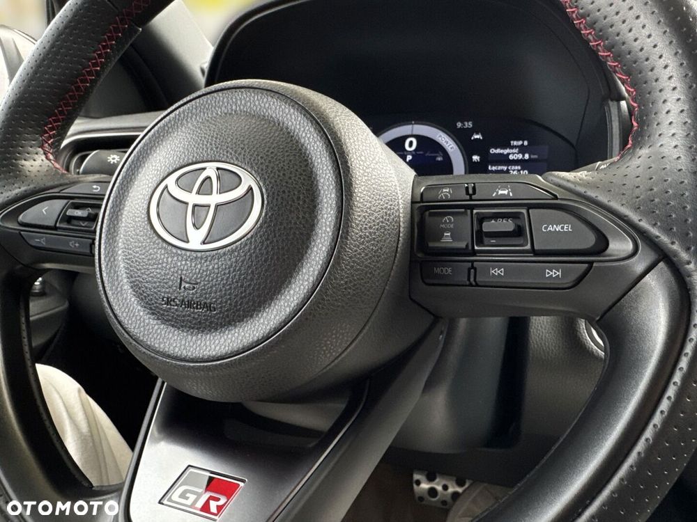 Toyota Yaris - 19