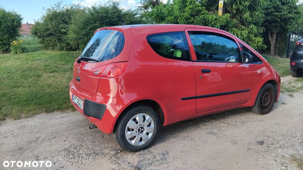 Mitsubishi Colt - 2