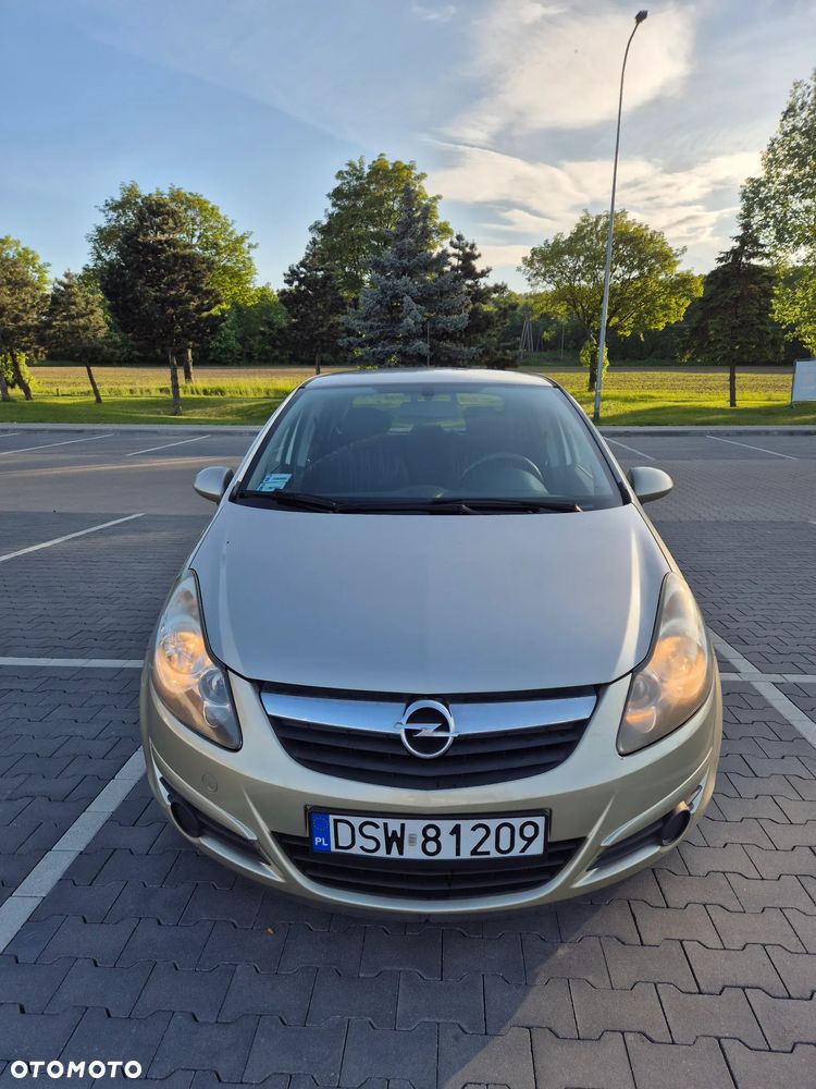 Opel Corsa 1.4 16V 111 - 2