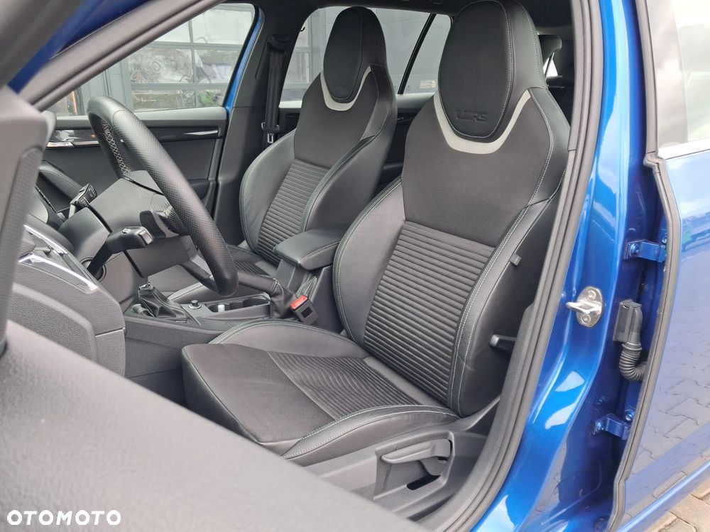 Skoda Octavia 2.0 TDI SCR RS DSG - 12