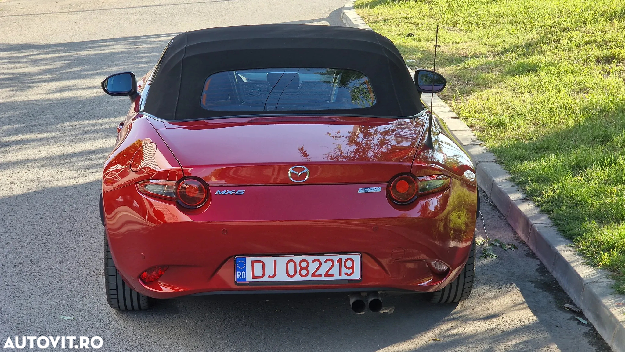 Mazda MX-5 SKYACTIV-G 160 i-ELOOP Sports-Line - 8