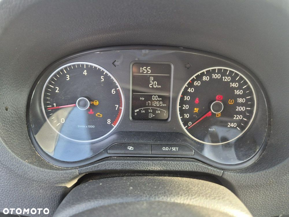 Volkswagen Polo - 15