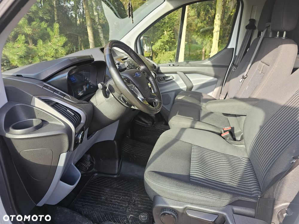 Ford Transit - 9