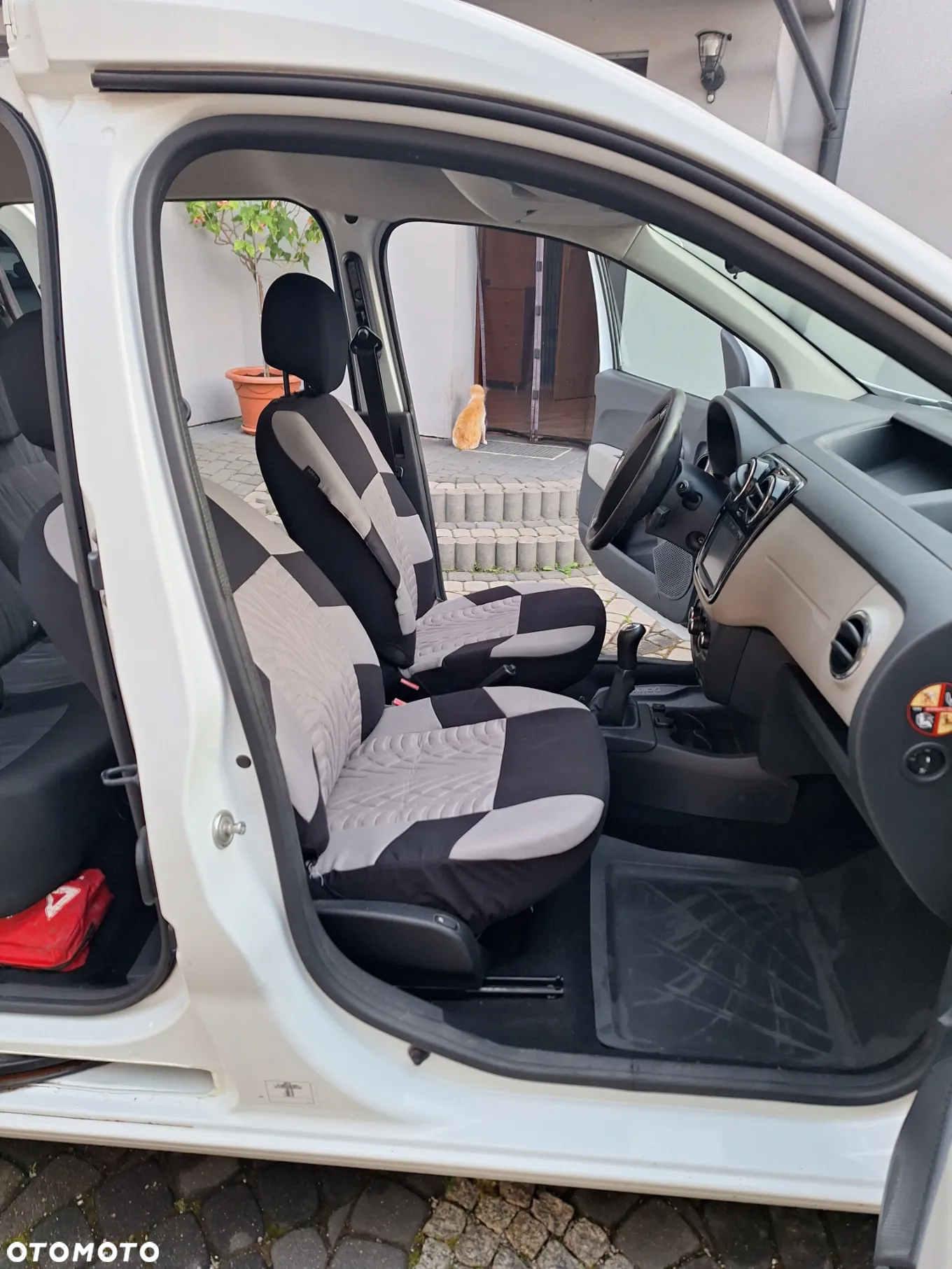 Dacia Dokker 1.6 SCe Laureate - 14