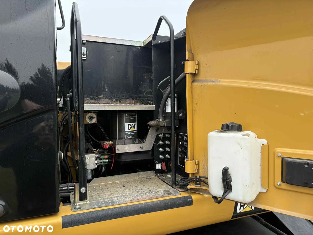 Caterpillar M 315D ROTOTILT ENGCON SZCZYPCE PODPORY - 17