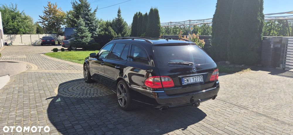 Mercedes-Benz Klasa E 320 T CDI 4Matic Automatik Avantgarde DPF - 4