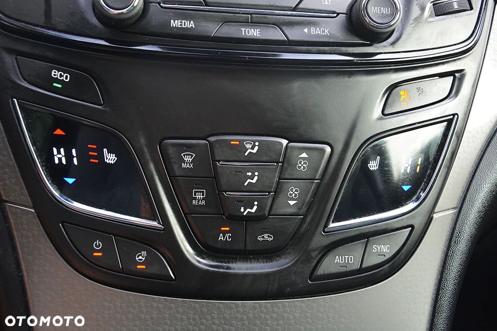 Opel Insignia - 33