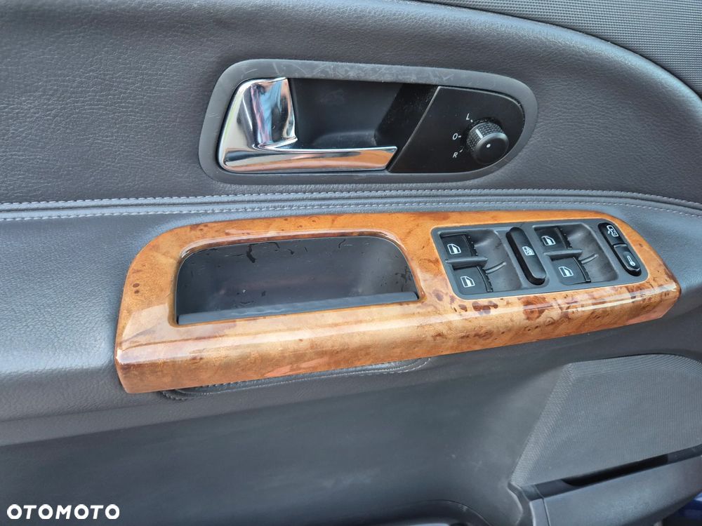 Volkswagen Sharan - 22