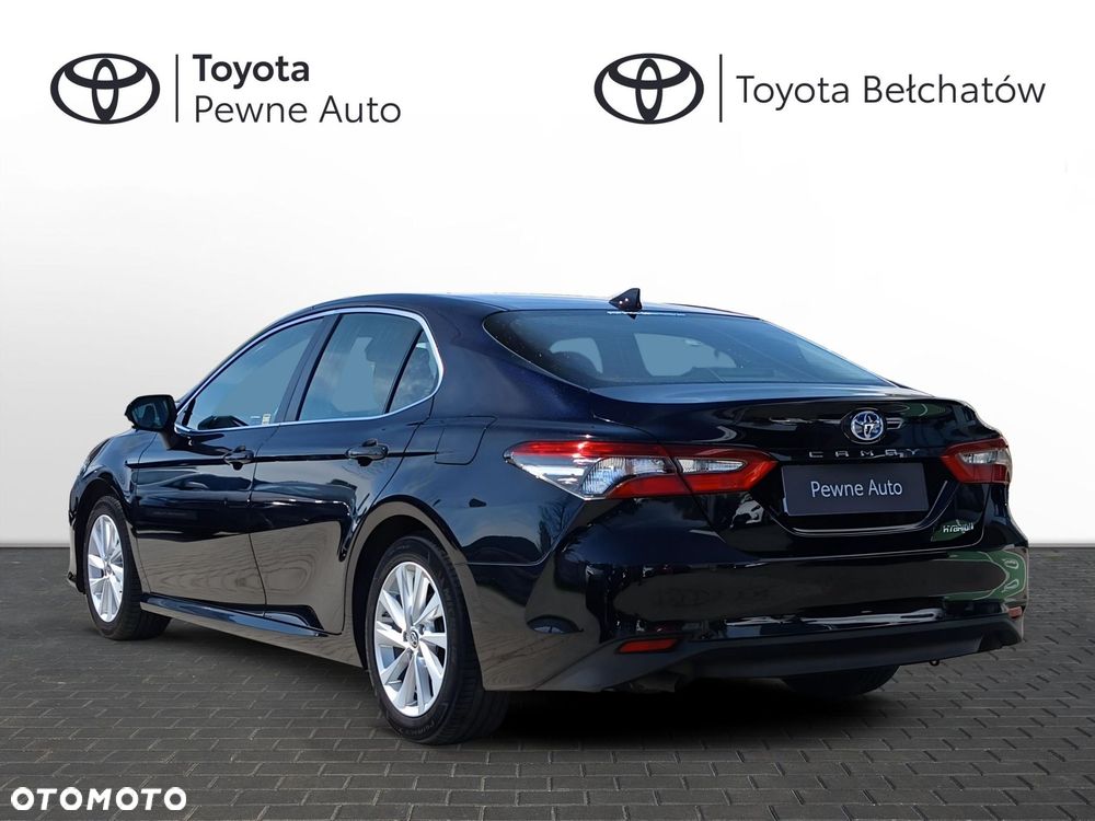 Toyota Camry 2.5 Hybrid Comfort CVT - 4