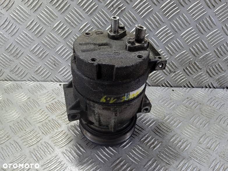 POMPA KOMPRESOR KLIMATYZACJI RENAULT SCENIC 1 7700105765 - 2
