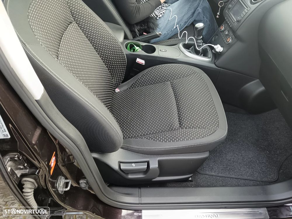 Nissan Qashqai 1.5 dCi Tekna Premium 17 - 9