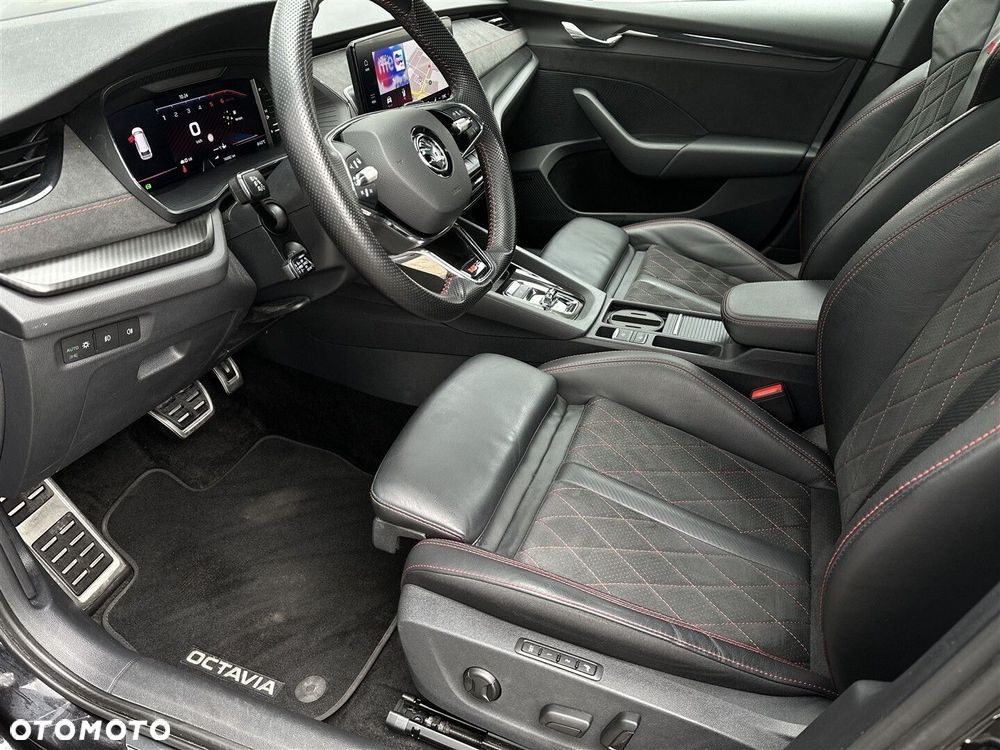 Skoda Octavia 2.0 TDI 4x4 RS DSG - 11