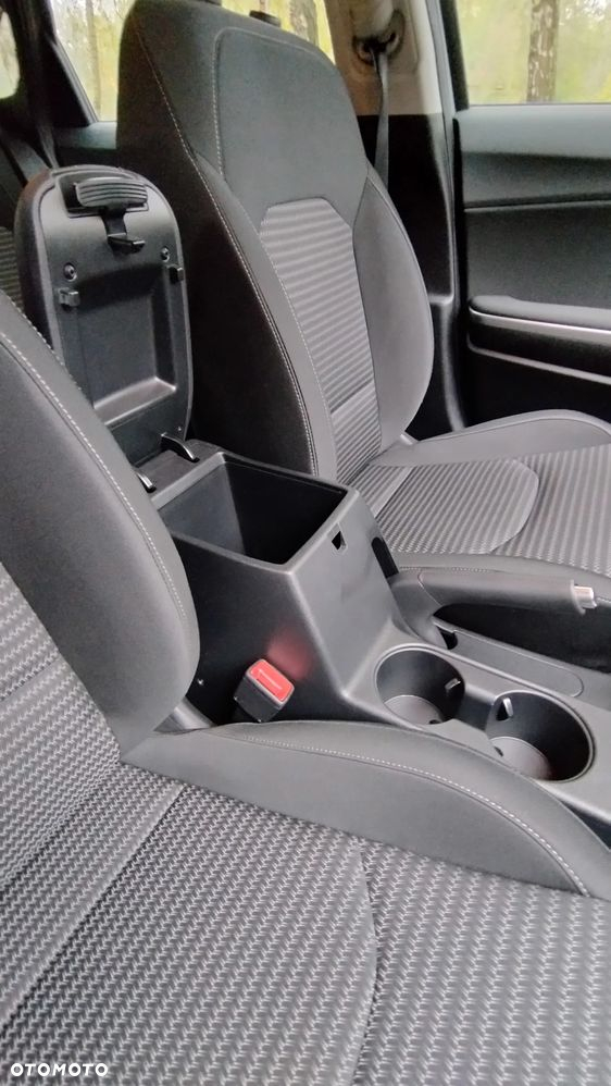 Kia Ceed 1.5 T-GDI M - 25
