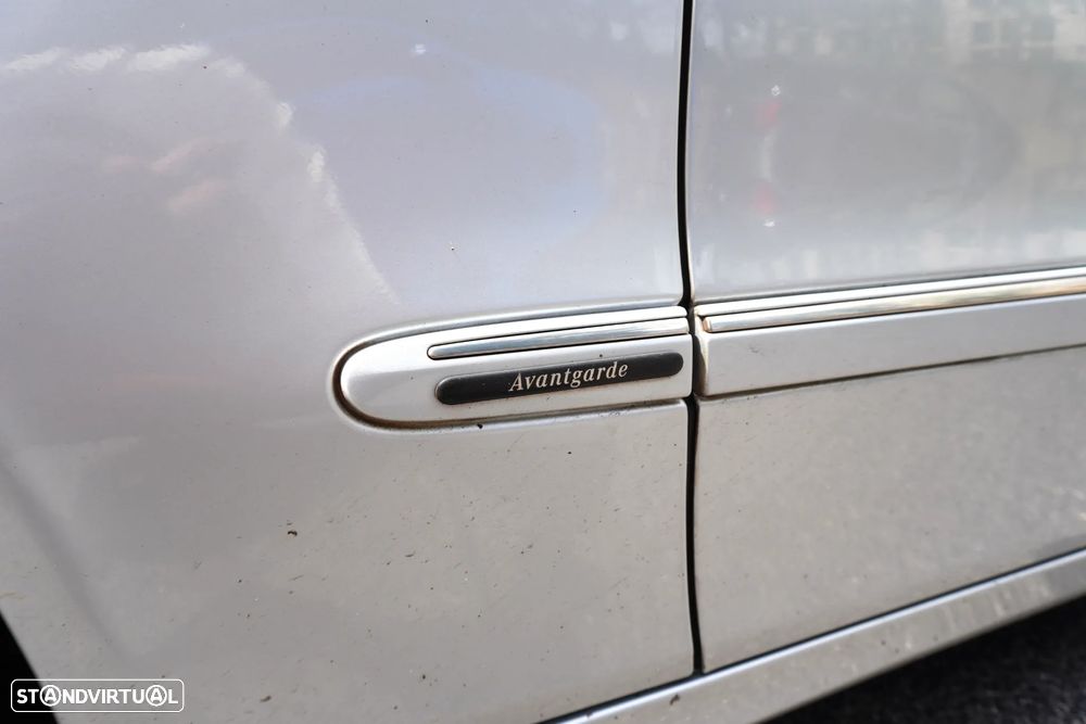 Mercedes-Benz E 320 CDi Avantgarde - 11