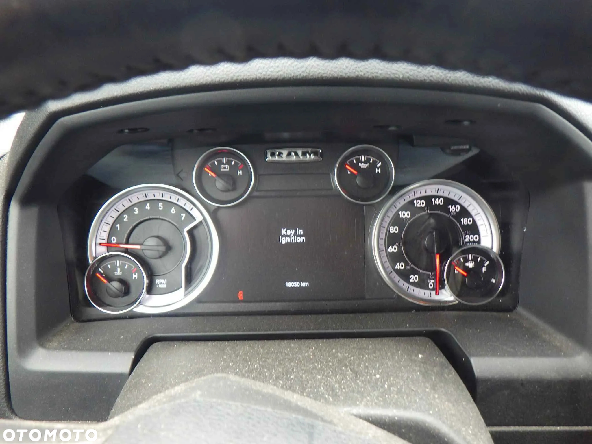 Dodge RAM 1500 5.7 4x4 - 7
