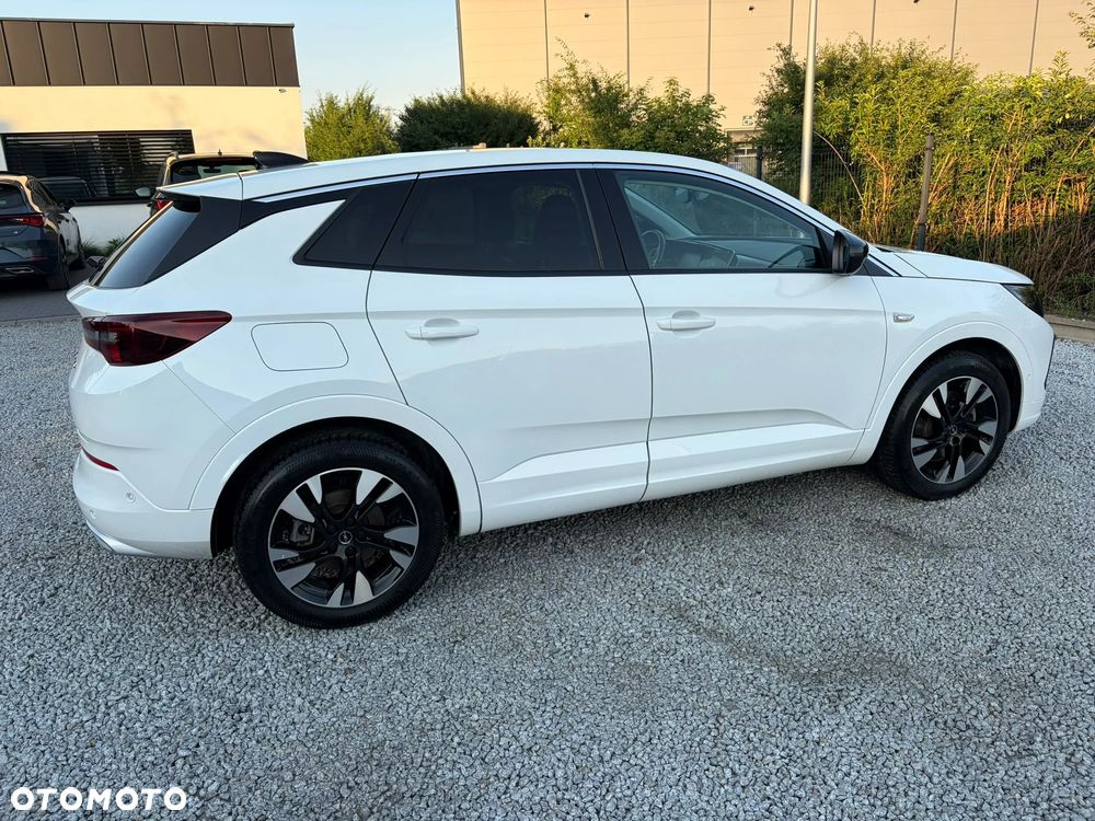 Opel Grandland 1.6 DI Automatik Business Elegance - 14