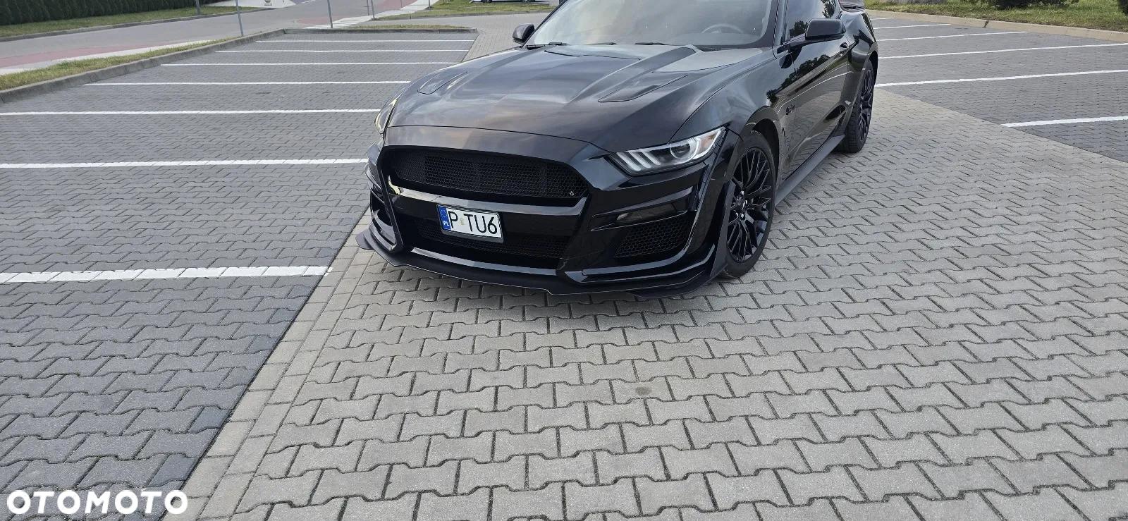Ford Mustang 5.0 V8 GT - 5