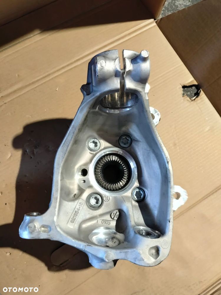 Zwrotnica prawa BMW G20/G21 xdrive - 5