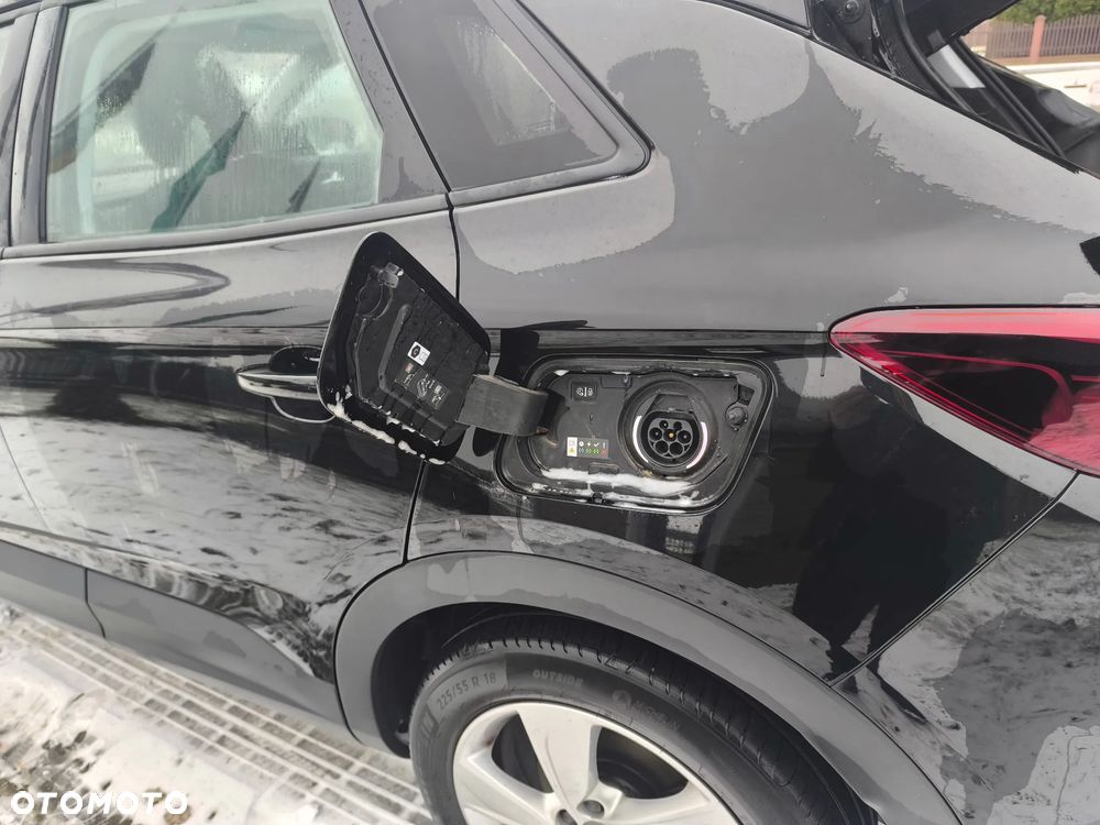 Opel Grandland X - 16