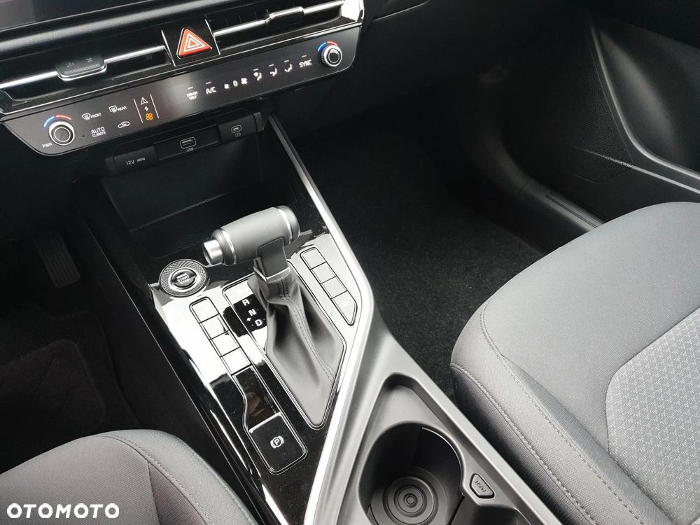 Kia Niro ver-1-6-gdi-hybrid-m - 16