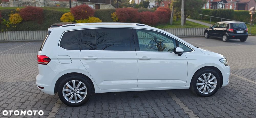 Volkswagen Touran - 7