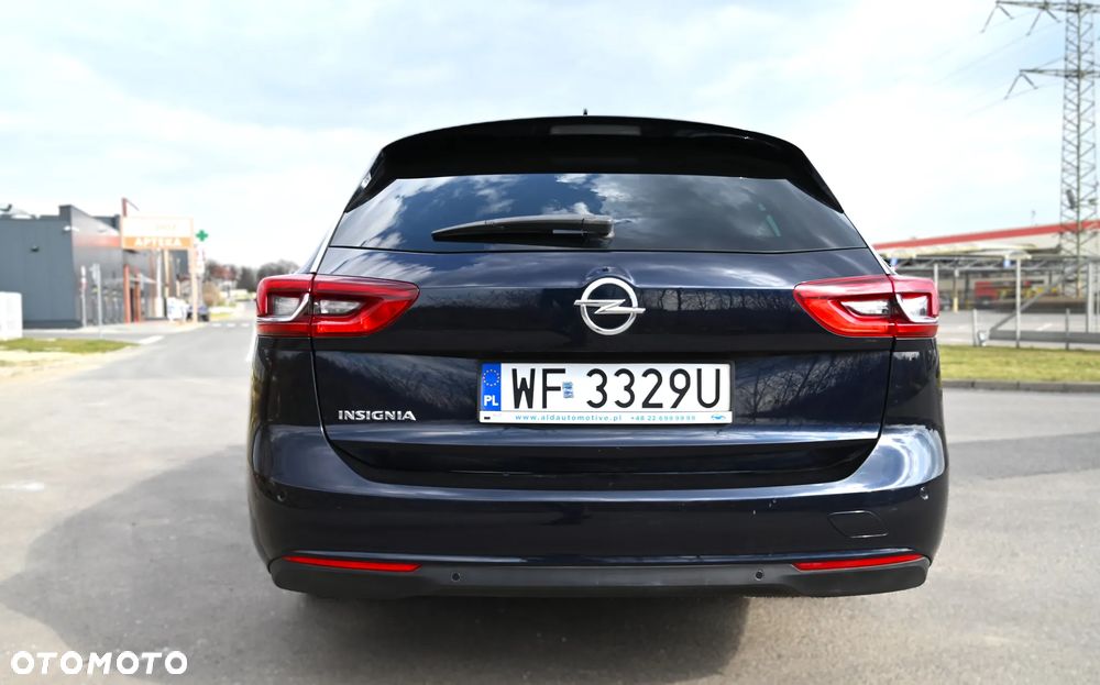 Opel Insignia - 23