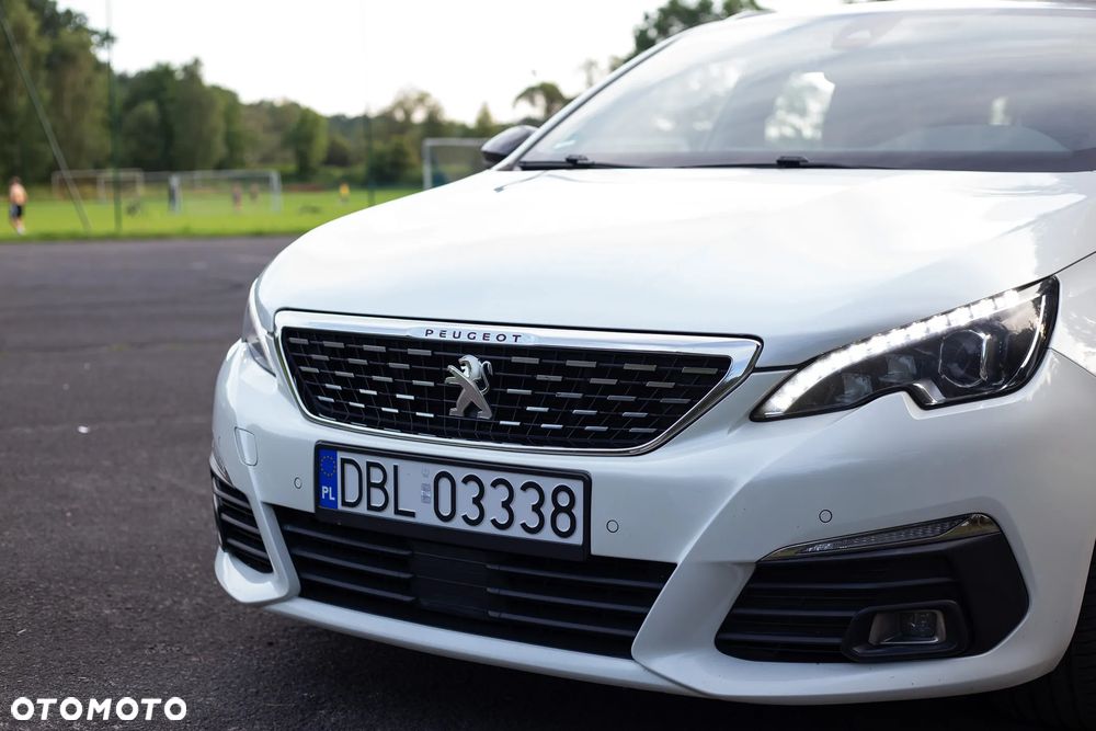 Peugeot 308 BlueHDi 130 EAT8 Stop & Start GT - 9