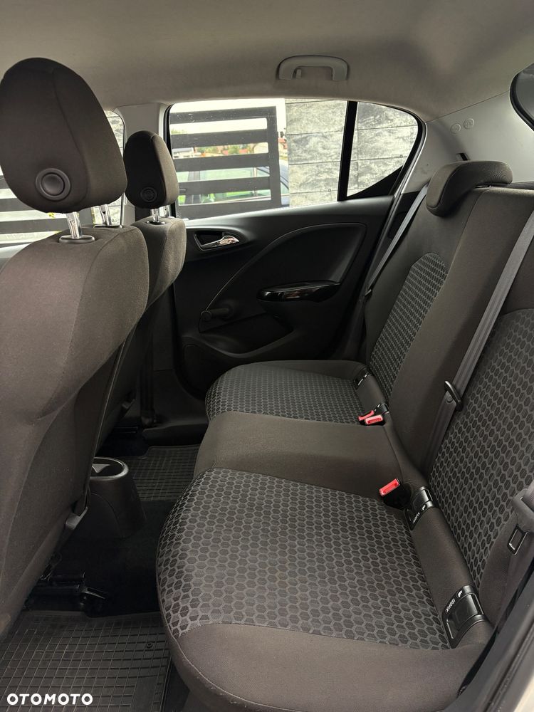 Opel Corsa 1.4 Cosmo - 12