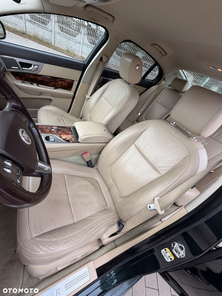 Jaguar XF 3.0 V6 S Premium Luxury - 8