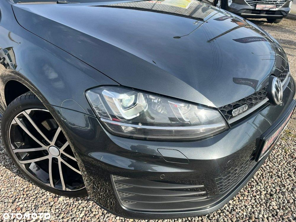 Volkswagen Golf 2.0 TDI BMT GTD - 37
