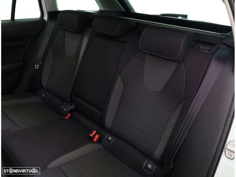 Skoda Octavia Break 2.0 TDI Ambition DSG - 25