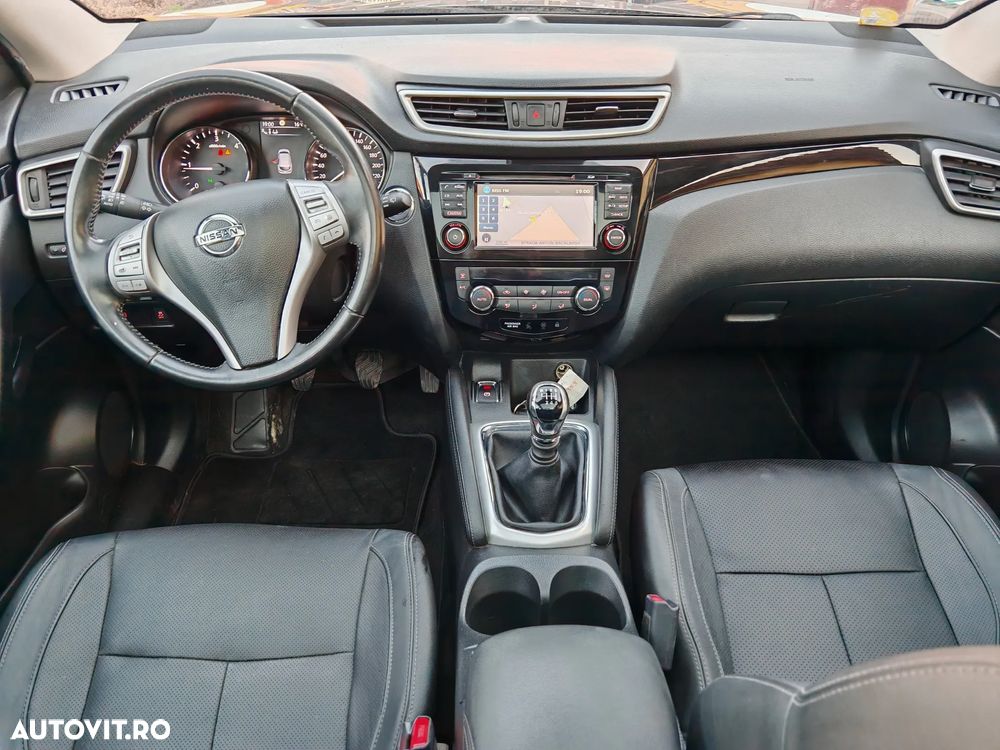 Nissan Qashqai 1.6 DCI ALL-MODE 4x4i TEKNA+ - 6