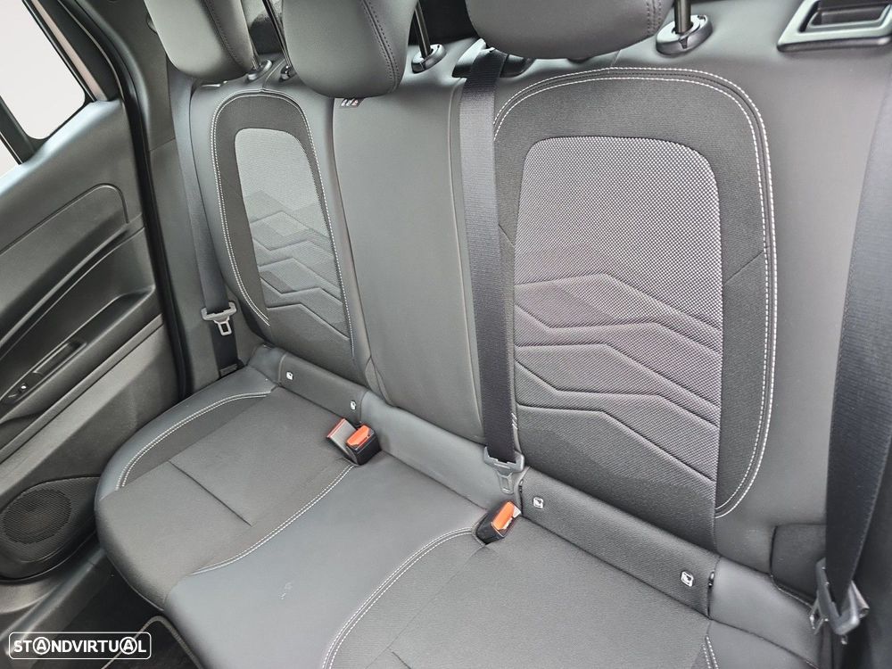 Jeep Avenger 1.2 GSE T3 Altitude - 13