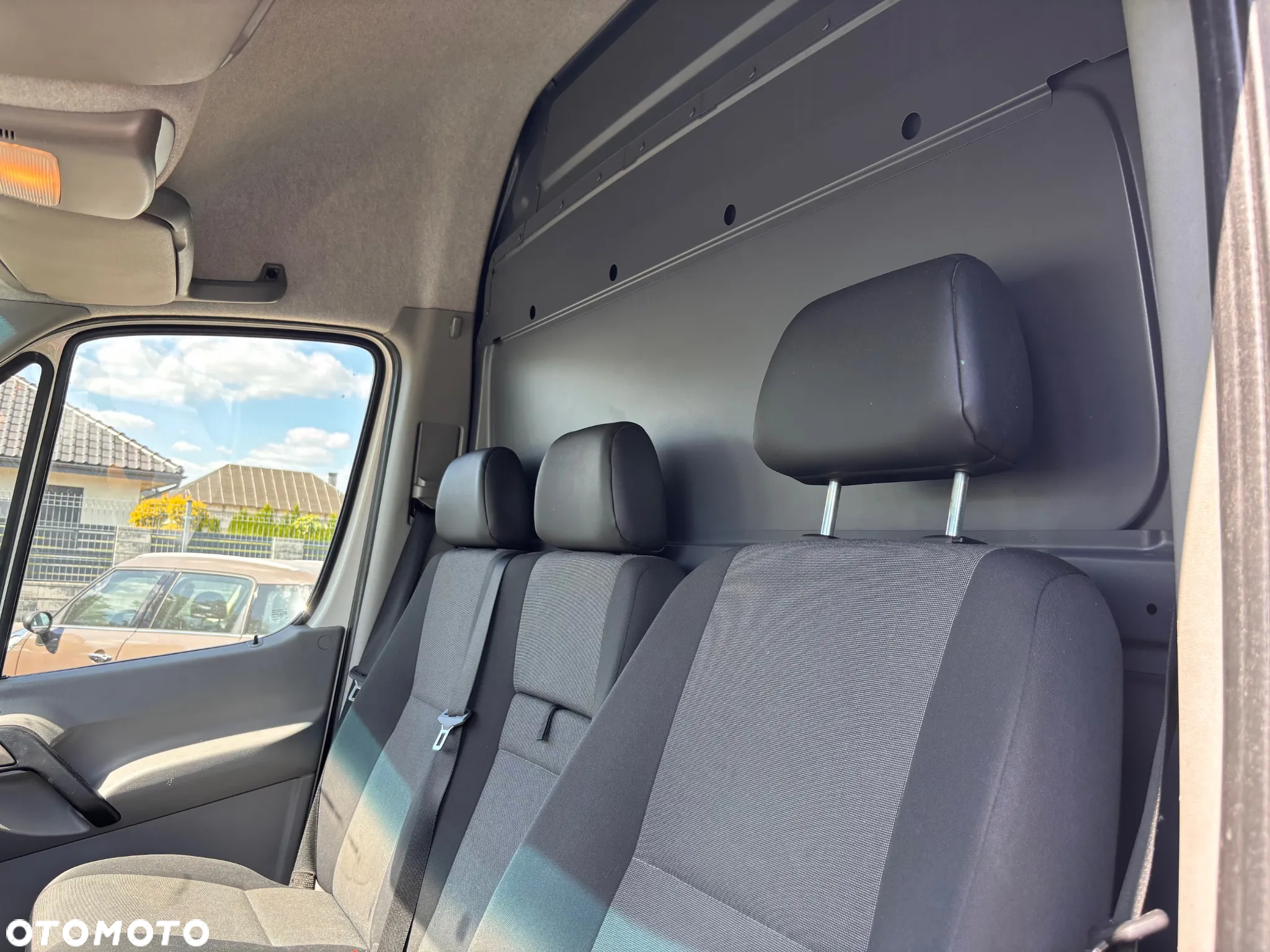Volkswagen CRAFTER - 7