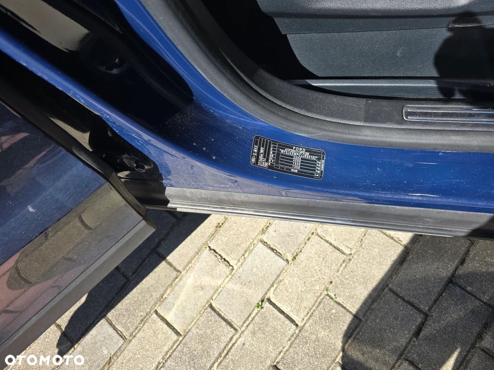 Ford S-Max 2.0 EcoBlue Titanium - 4