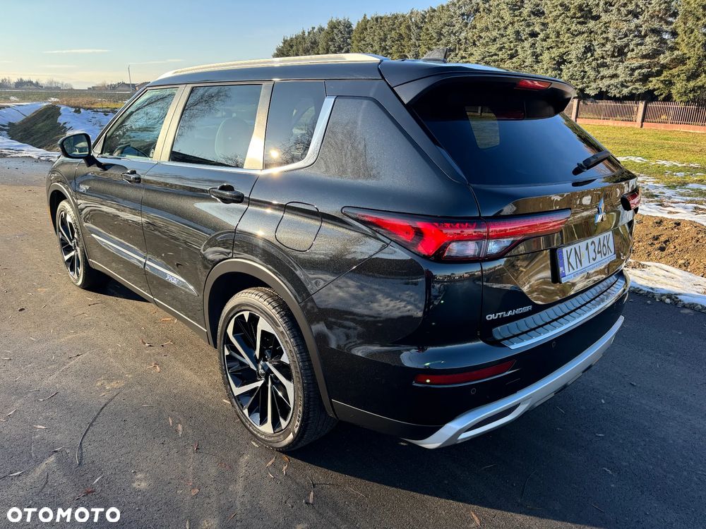 Mitsubishi Outlander 2.4 4WD Top - 5