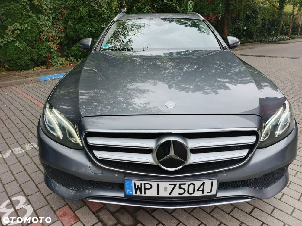 Mercedes-Benz Klasa E 220 d 9G-TRONIC - 6