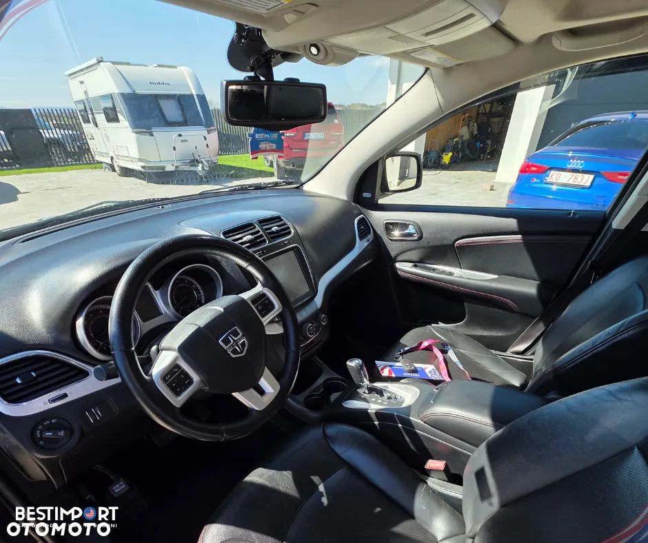 Dodge Journey - 11