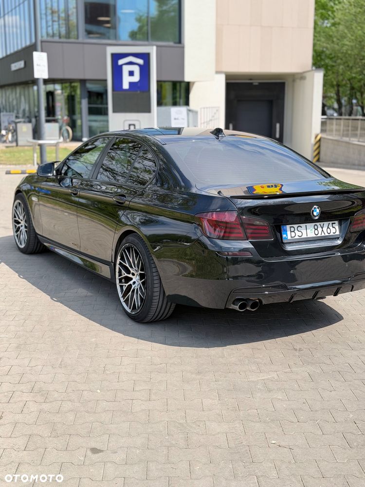 BMW Seria 5 525d - 9