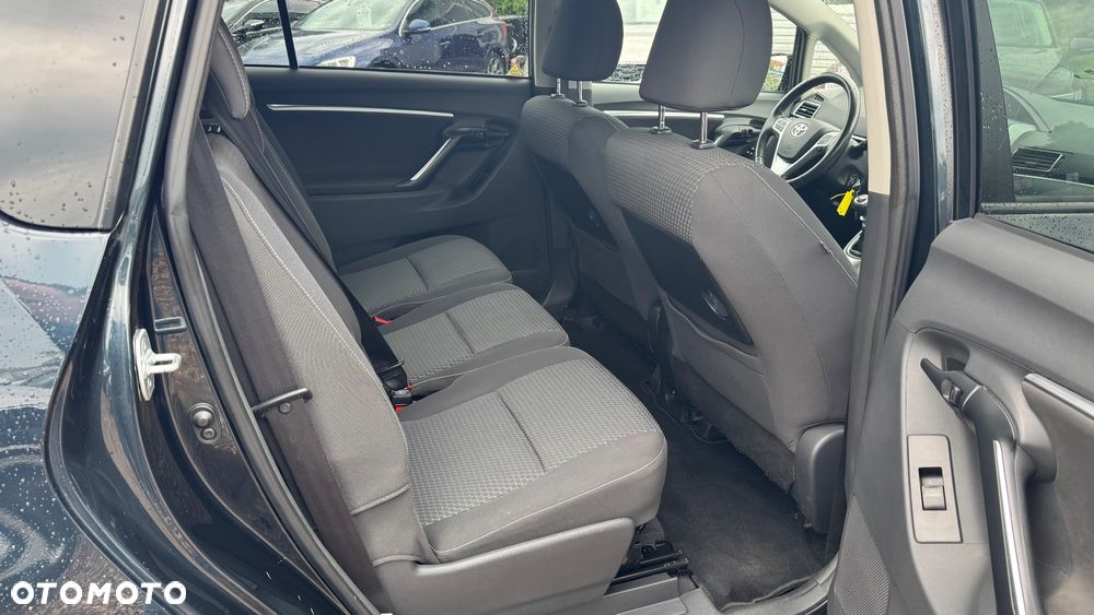 Toyota Verso 1.8 7-Sitzer Executive - 27