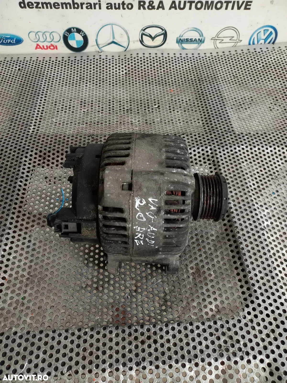 Alternator Audi A6 C6 A4 B7 2.0 BRE BLB Tdi Cod 03GA - 2