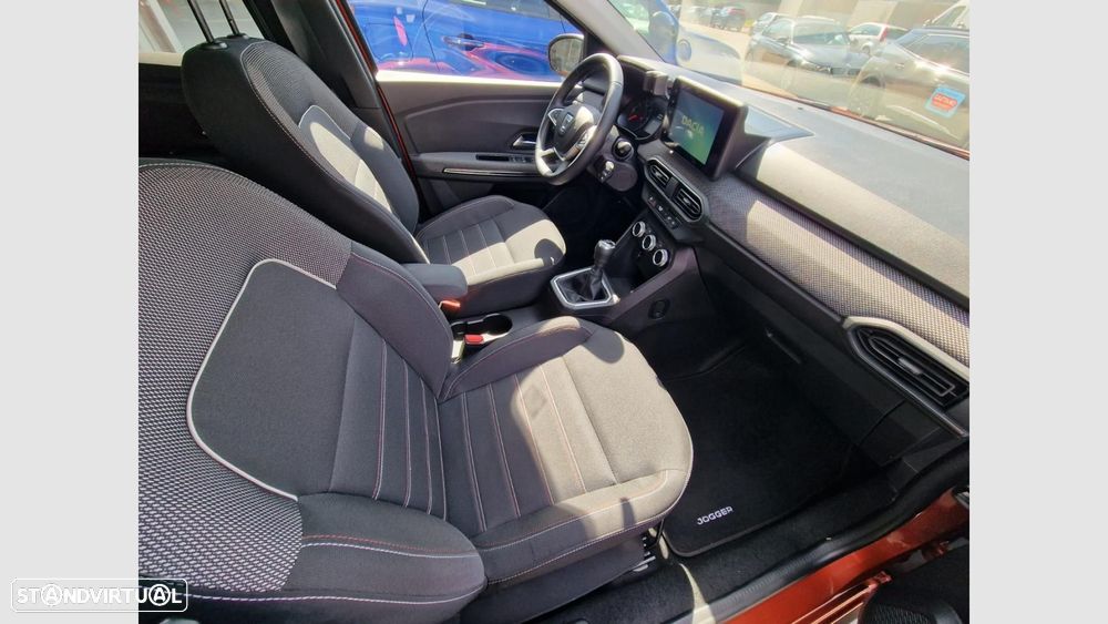 Dacia Jogger 1.0 TCe Extreme 7L - 12