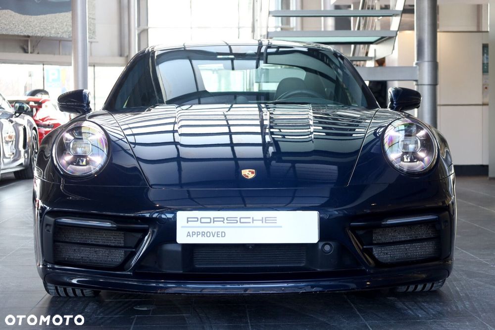 Porsche 911 Carrera 4S - 6