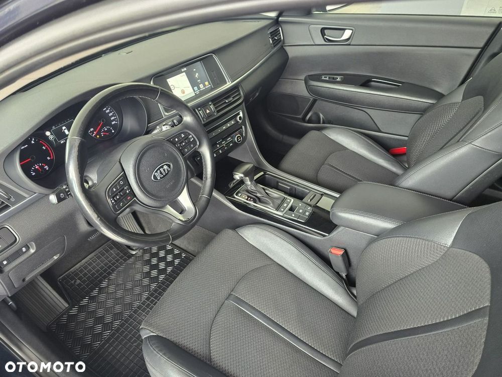 Kia Optima 1.7 CRDI L DCT - 9