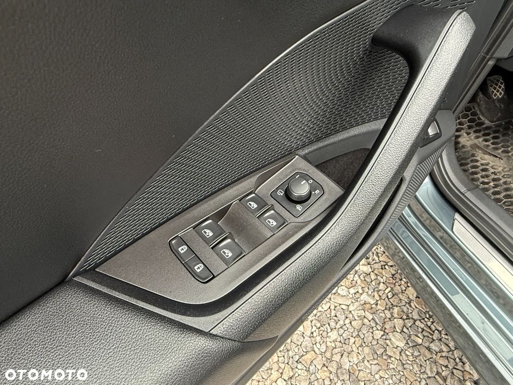 Skoda Octavia 2.0 TDI Ambition - 33
