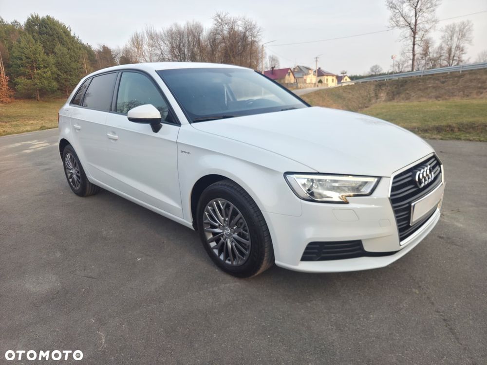 Audi A3 Sportback 1.4 TFSI g-tron sport - 2