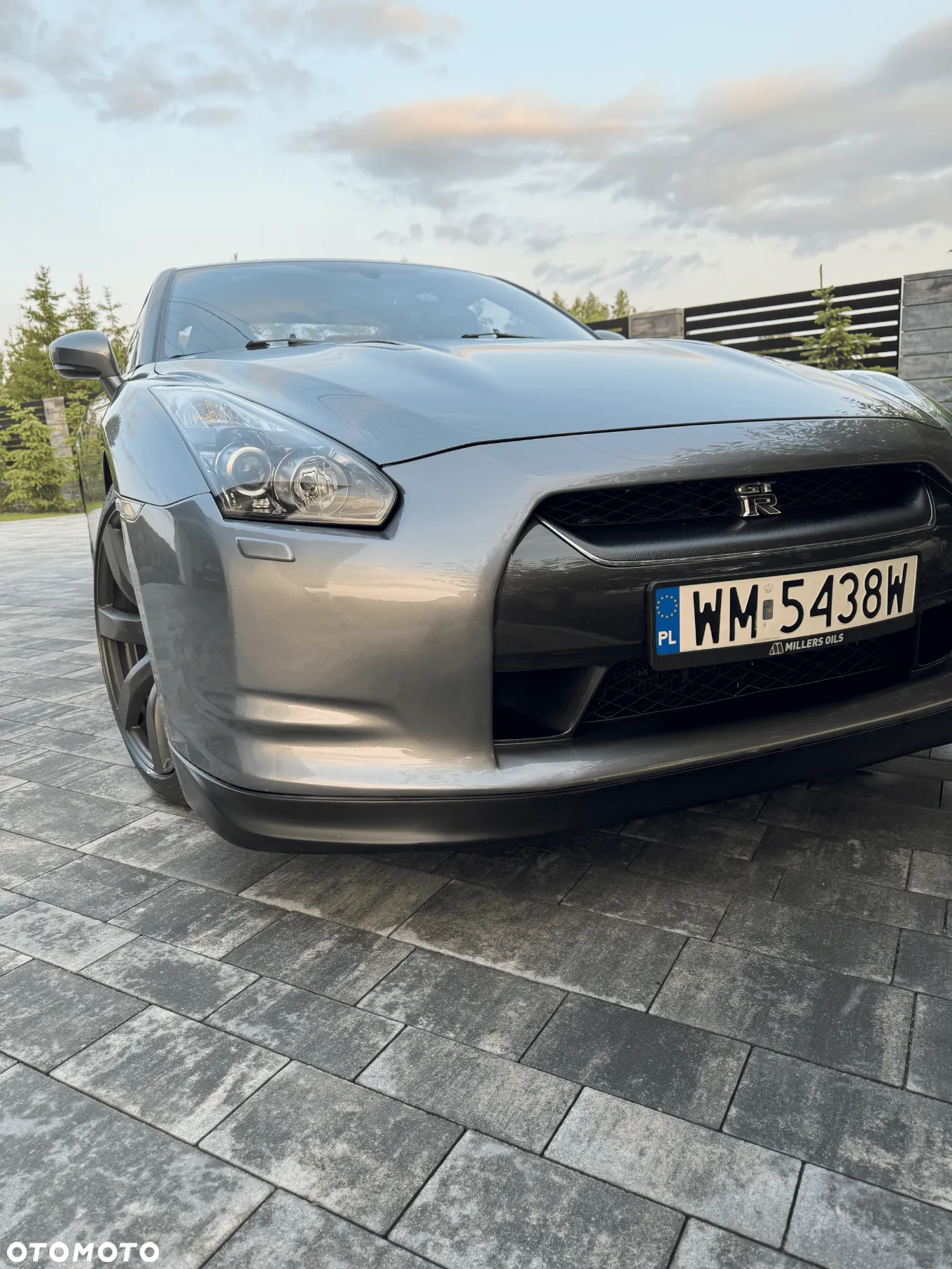 Nissan GT-R Black Edition - 8