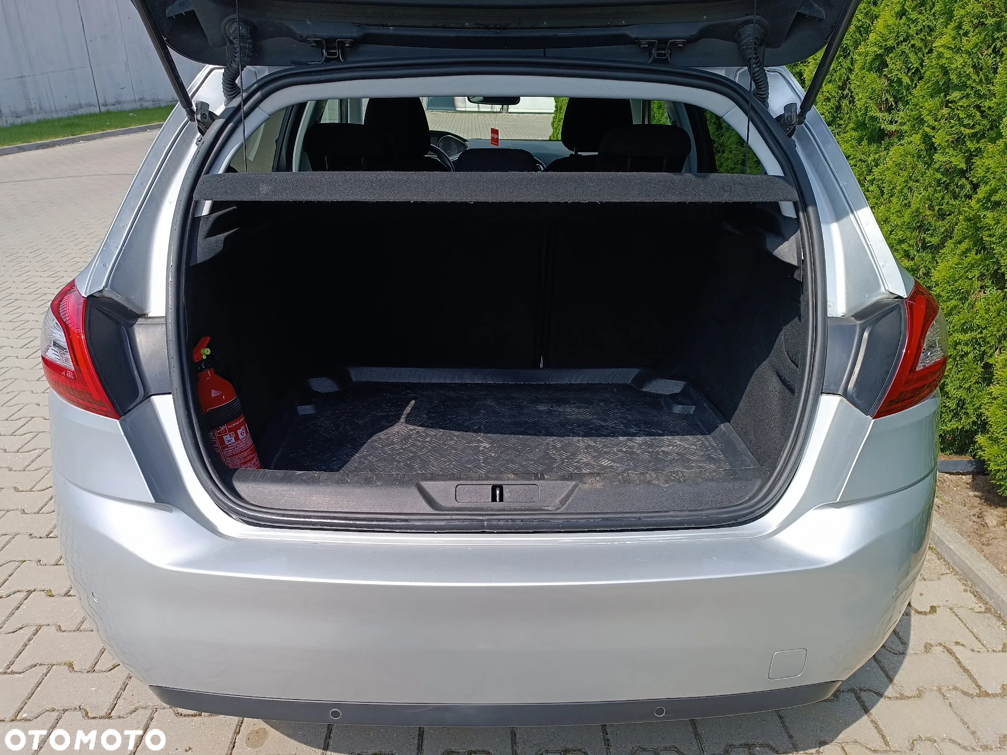 Peugeot 308 PureTech 110 Stop & Start Style - 17