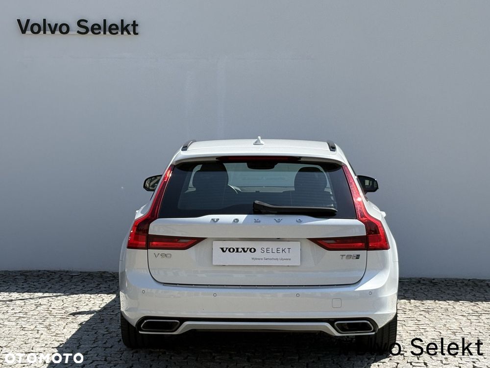 Volvo V90 - 8
