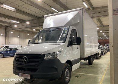 Mercedes-Benz Sprinter Box - 1